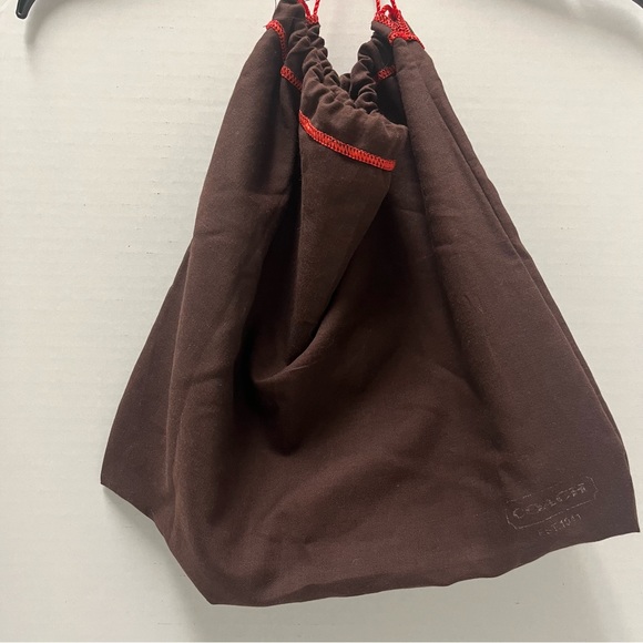 Coach Signature Brown Canvas Shoulder Bag,adjustable strap, Coach dust bag. - Picture 5 of 6